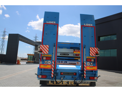 4 AXLES LOWBED TRAILER AND 5 AXLES FLATBED TRAILER